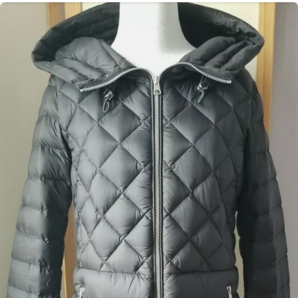 Soia & kyo womens light down coat size Small
